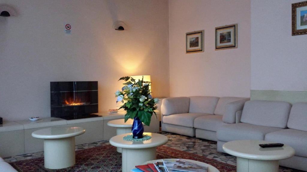 Hotel Lanterna 2*