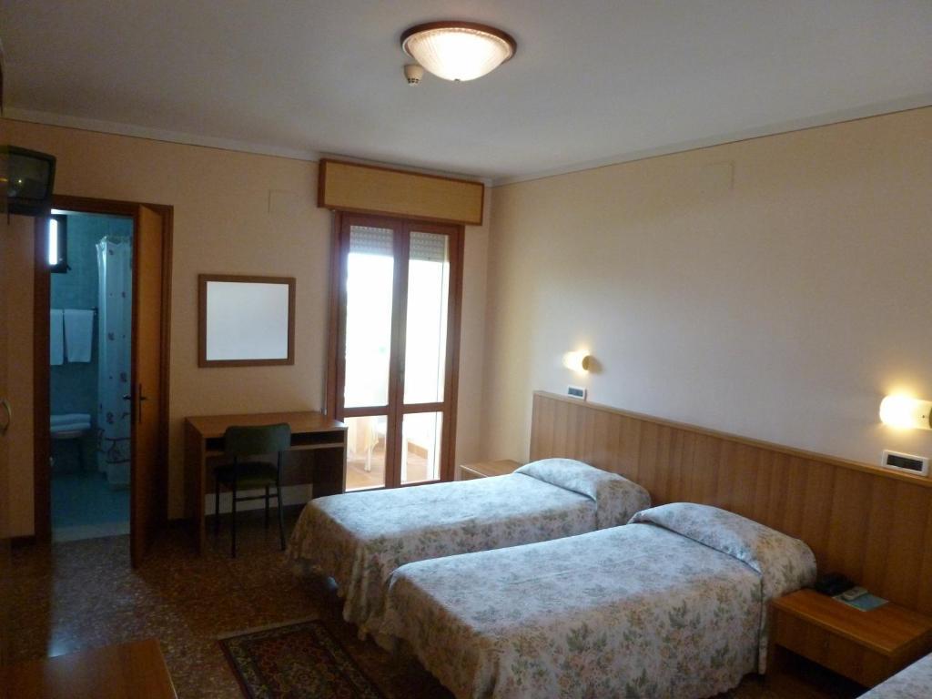 Hotel Lanterna 2*